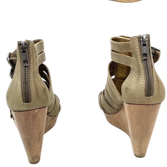 Cynthia Vincent Jett Wedge Leather Sandals 7.5 Buckle Heel Stones Cut Out - Picture 4 of 15